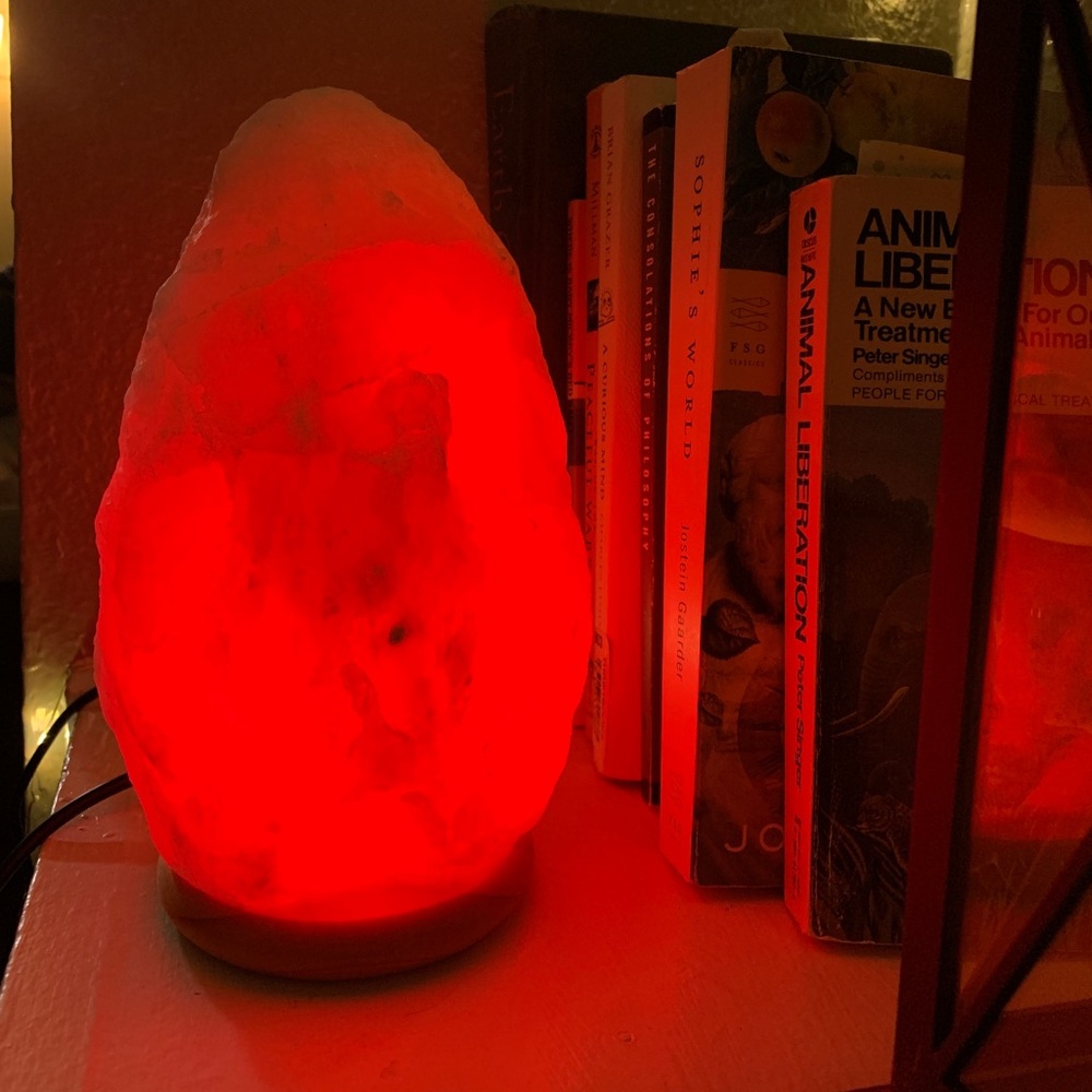 Changing Color Salt Lamp - Picture 2 of 14